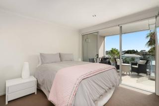 Awesome Downtown Location - park the car and walk to everything ! - Mount Maunganui - 7