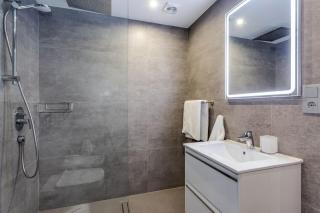 by RIVA - Luxurious, Exclusive 2 Bedroom Apt inside Puerto Banus - Marbella - 2