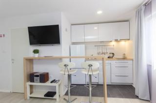 Apartment Betina Inn - Betina - 2