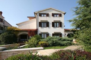 Apartments Ruby - Funtana - 9