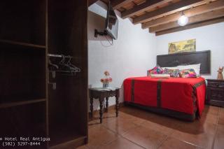 Hotel Real Antigua - 2