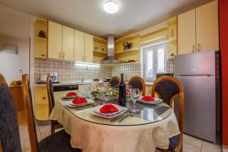 Central Apartment Castle Cippico - 4