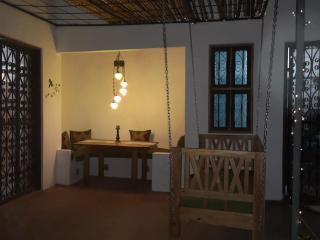 Dragonfly Cottage - 2