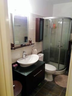Themis Apartments - 4