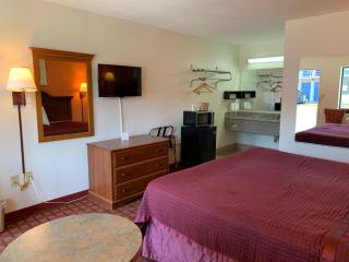 Royal Regency Inn - Rock Hill - 2
