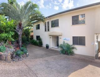 Island Views - Airlie Beach - 3