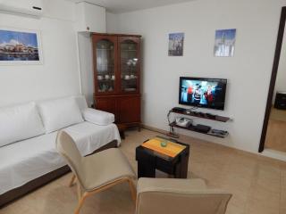 Apartments by the sea Okrug Donji, Ciovo - 17078 - Okrug Donji - 8