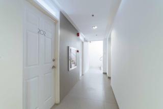 RedDoorz Plus @ Roxas Street Davao - Davao - 2