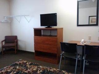Hawthorn Extended Stay by Wyndham Saint Robert - Saint Robert - 2