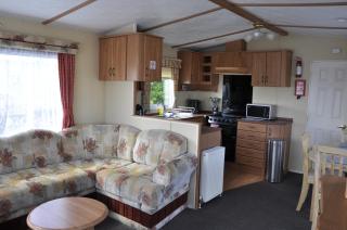 Caravan 6 Berth North Shore Holiday Centre with 5G Wifi - Winthorpe - 8