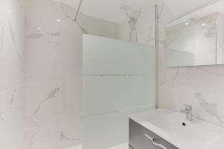 Design Apartment for 4 people between Louvre & Opera - Parijs - 8