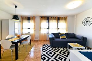 Apartment Place4U - Zagabria - 5