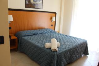 Hotel Mare Azzurro - Terracina - 4