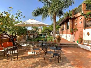 B&B Villa Vittoria - Giardini-Naxos - 7