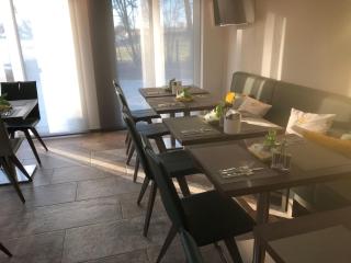 Hotel Am Moosrain Garni - Eitting - 3
