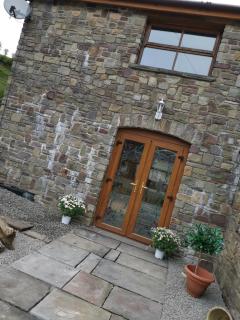 Cwm Farm Cwtch - 5