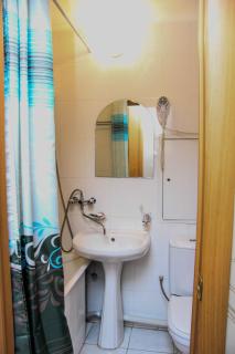 Ust-Kamenogorsk Hotel - 4