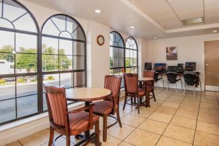 Motel 6-Kingsport, TN - Kingsport - 9