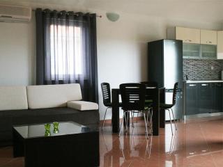 Apartments Kristina - Milna - 0