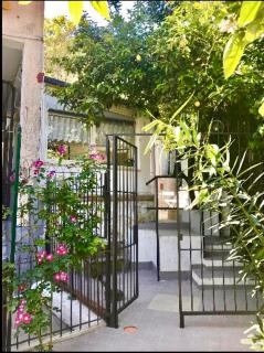 GARDEN HOUSE Apartments in Naples - 0