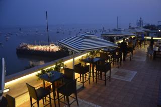 Sea Palace Hotel - near Gateway of India - Bombay - 8