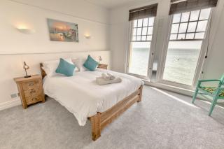 Pier View Apartment - Totland - 9