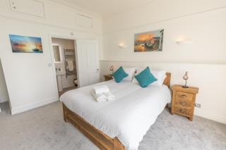 Pier View Apartment - Totland - 4