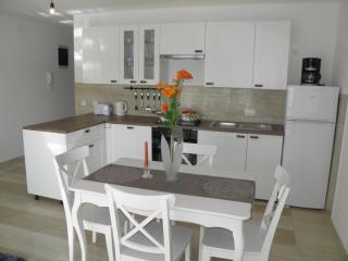 Apartment Perla - Dinjiška - 9