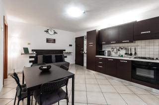 Lemon House YELLOW - 1