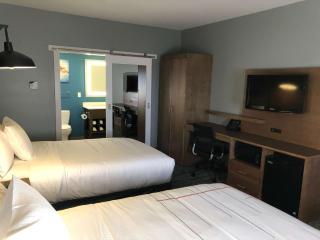 La Quinta by Wyndham Ft. Myers - Sanibel Gateway - 7