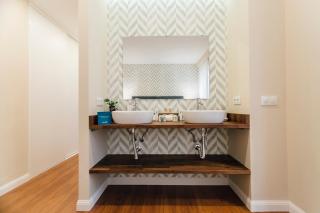 Stylish and wide- 3Bdr 3Bth- Los Remedios - Siviglia - 3