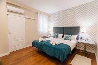 Stylish and wide- 3Bdr 3Bth- Los Remedios - Siviglia - 5