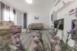 Apartment Tragurion - Trogir - 0