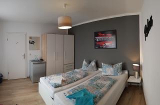 Gästezimmer & Ferienwohnungen Thon - Herbsleben - 4