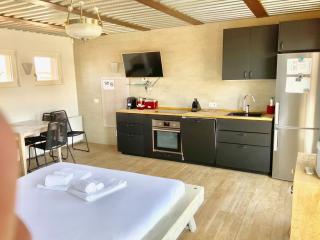 LUXURY STUDIO UNIQUE VIEW NEAR MAIN STATION - Milan - 6