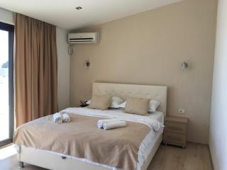 Days Inn Apartments - Ulcinj - 2