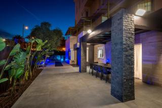 GEFFEN Luxury Apartments - 3