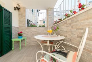 Le Monde - Vintage Accommodation - 1