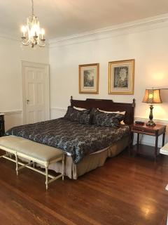 The Castle at Skylands Manor - Ringwood - 6