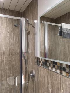 NUMBER 7 - Kyleakin - 1