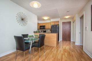 Platinum Suites Furnished Executive Suites - Mississauga - 3