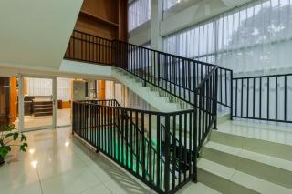 RedDoorz Premium @ Ampera Raya 2 - 3