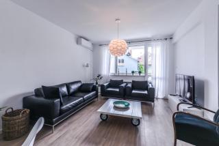 66 Apartment - Stylish Two Bedroom in Lozenets District by Flat Mаnager - Sofia - 0
