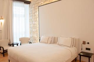 S Paul City Hotel - 9