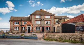 The Ship Inn - 5