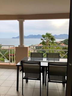 T2 superbe vue mer Cannes - 7