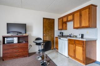 M&M Motel - Connell - 3