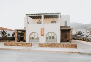 Augustis Suites - 8
