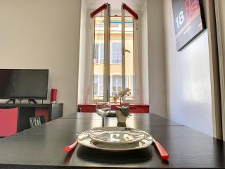 Nestor&Jeeves - RED TOUCH - Central - Close sea - Nizza - 4