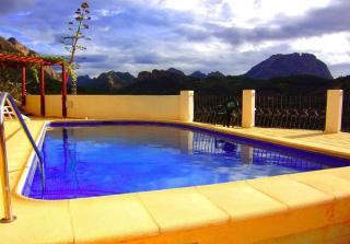 Apartamentos Turísticos Isa i Toni - 1